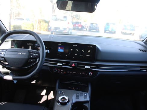 New 2026 Kia Sportage X-Line AWD/4WD image 24