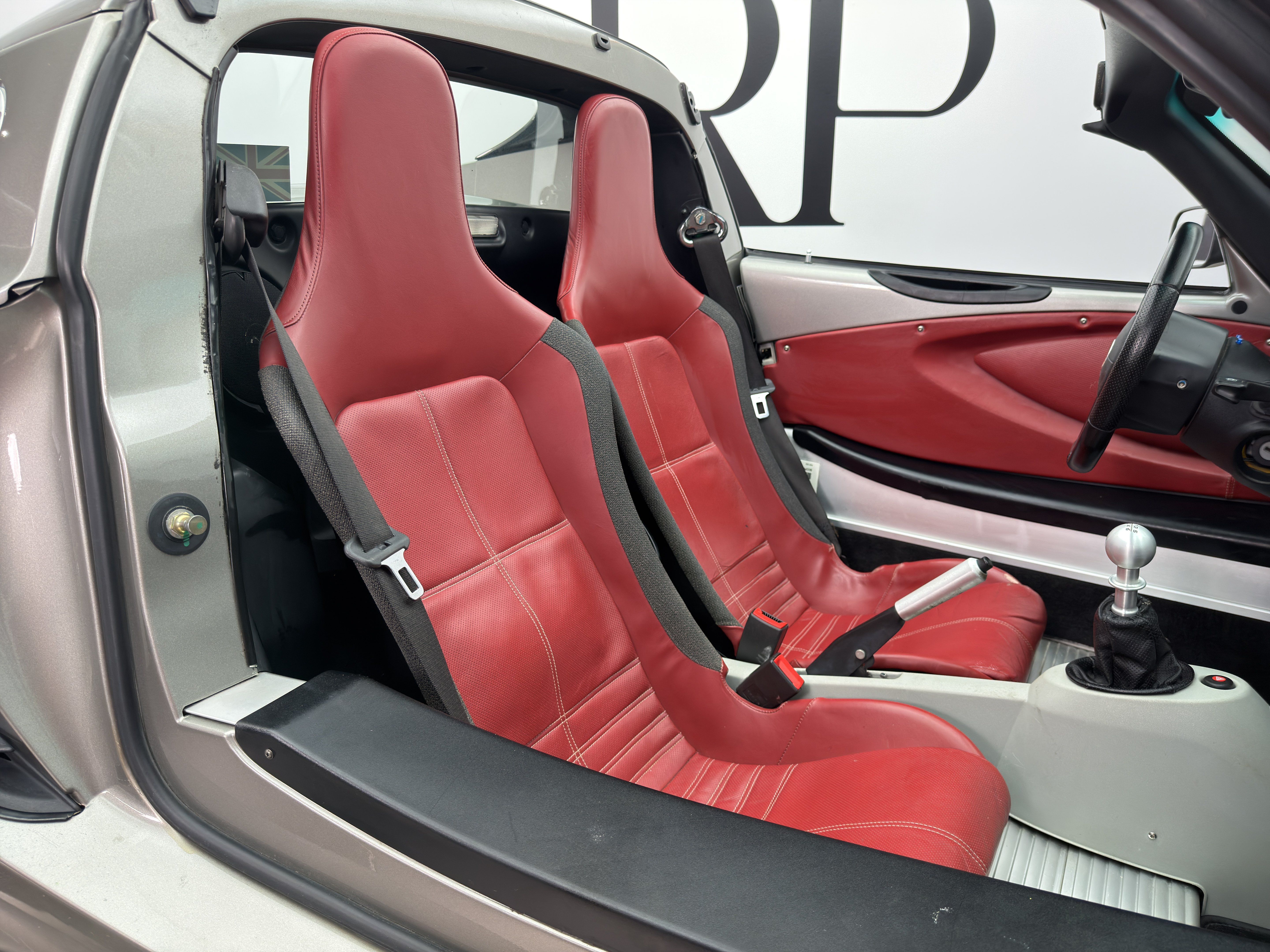 Used 2005 Lotus Elise RWD image 25