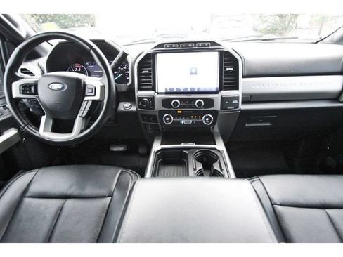 Used 2022 Ford F250 Lariat w/ Lariat Ultimate Package AWD/4WD image 8