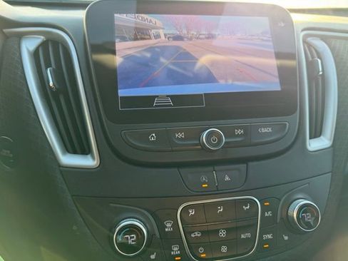 Used 2024 Chevrolet Malibu LT image 15