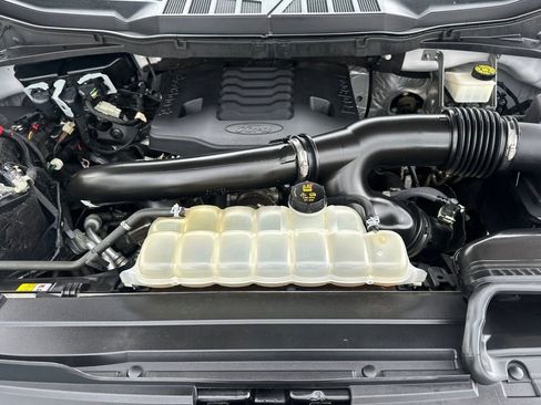 Certified 2021 Ford F150 XLT w/ Equipment Group 302A High image 20