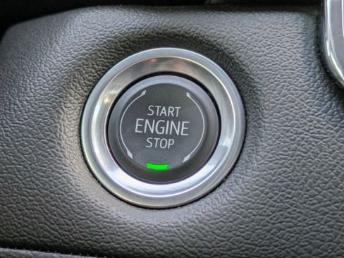 Used 2024 Chevrolet Colorado LT w/ LT Convenience Package III image 21