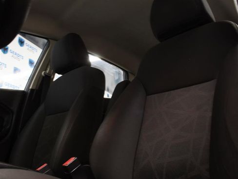 Used 2013 Ford Fiesta SE w/ Super Fuel Economy Pkg image 8