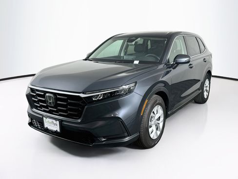 Used 2026 Honda CR-V LX image 3