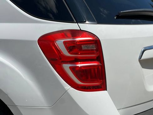 Used 2016 Chevrolet Equinox LT w/ Convenience Package FWD image 12