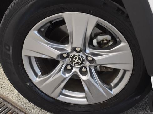 Used 2025 Toyota RAV4 XLE w/ Weather Package AWD/4WD image 29