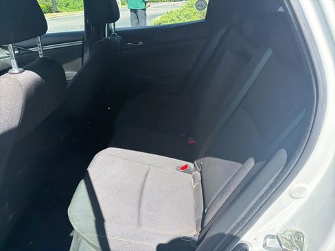 Used 2017 Honda Civic EX image 8