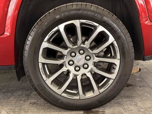 Used 2023 GMC Acadia Denali FWD image 25
