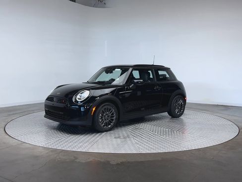 New 2026 MINI Cooper S image 4