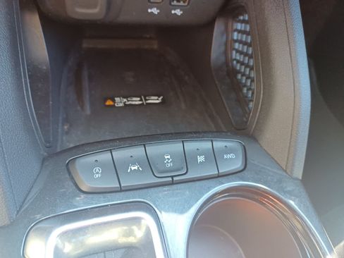 Used 2024 Chevrolet TrailBlazer LT w/ Convenience Package AWD/4WD image 14