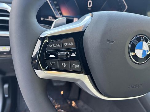 Used 2025 BMW 230i Coupe w/ Premium Package image 12