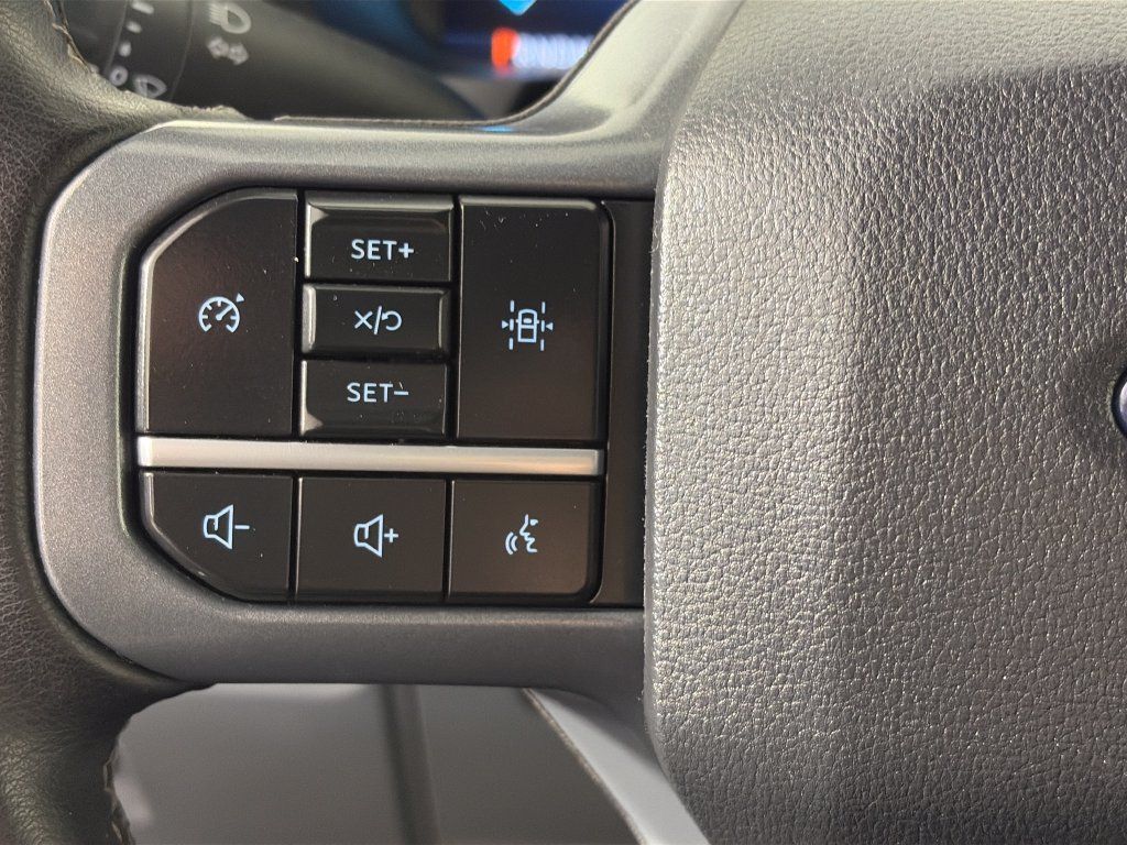 Used 2025 Ford F150 XLT w/ Equipment Group 301A Standard AWD/4WD image 17