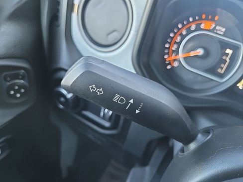 Used 2024 Jeep Wrangler Sport AWD/4WD image 41