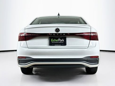Used 2025 Volkswagen Jetta S FWD image 7