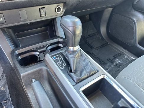 Used 2019 Toyota Tacoma SR5 image 27