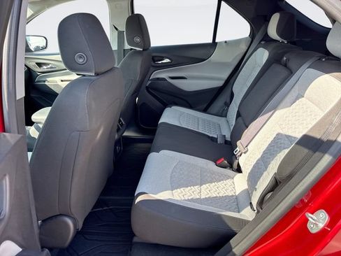 Used 2024 Chevrolet Equinox LT w/ LPO, Floor Liner Package FWD image 23