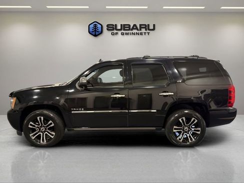 Used 2011 Chevrolet Tahoe LTZ AWD/4WD image 2
