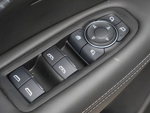New 2025 Cadillac XT6 Premium Luxury w/ Platinum Package FWD image 18