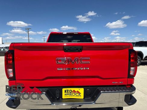 New 2026 GMC Sierra 2500 SLE w/ SLE Value Package; AWD/4WD image 6