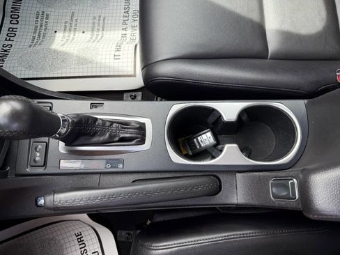 Used 2017 Acura ILX FWD image 19