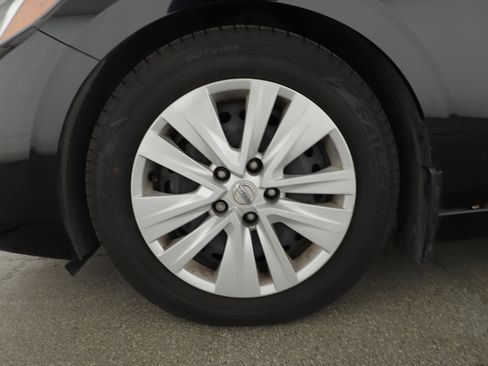 Used 2020 Nissan Sentra S FWD image 5