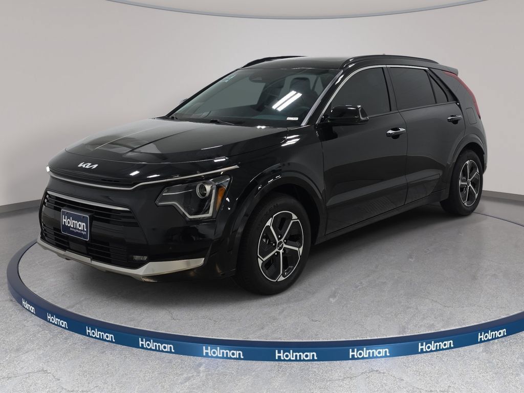 Used 2025 Kia Niro FWD image 1