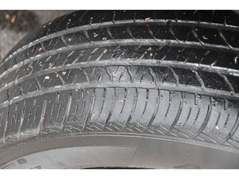 Used 2016 Toyota RAV4 LE image 12