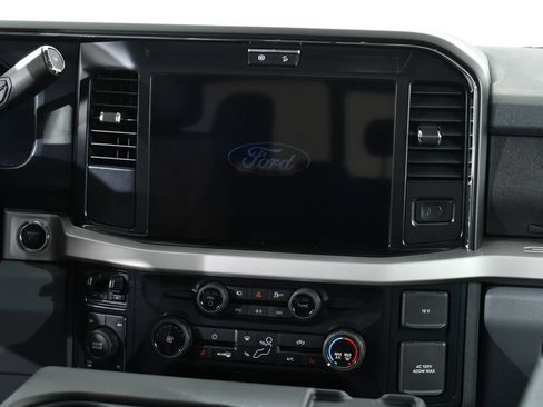 New 2026 Ford F350 XLT w/ XLT Premium Package AWD/4WD image 9