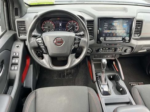 Used 2024 Nissan Frontier PRO-4X AWD/4WD image 12