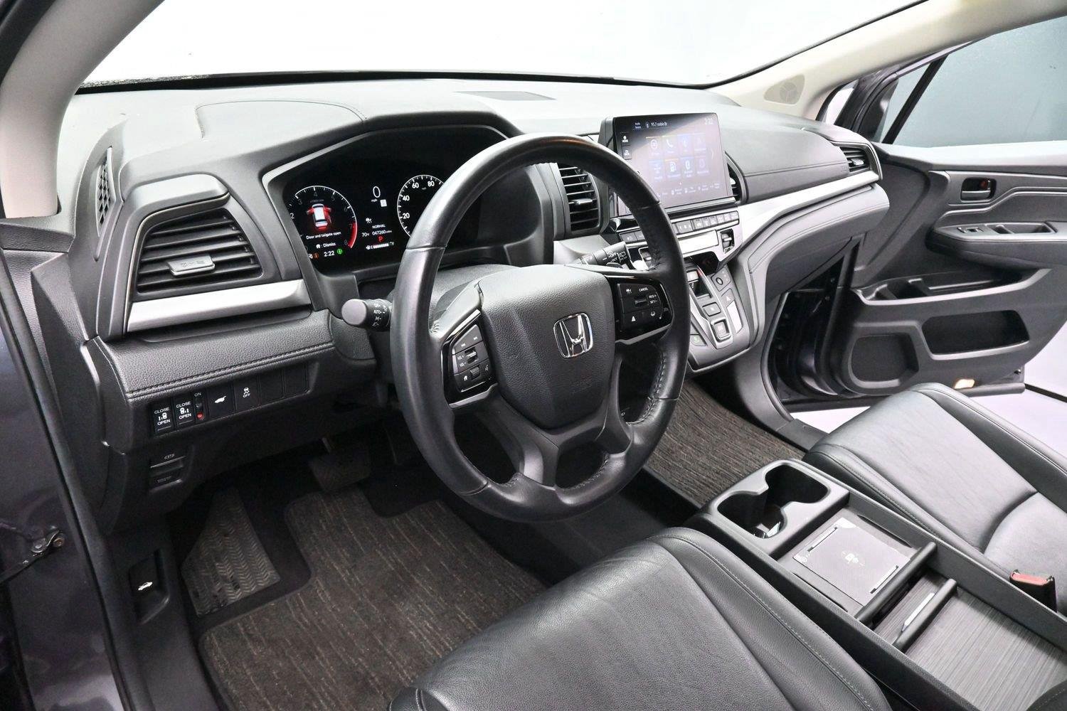 Used 2025 Honda Odyssey EX-L image 18