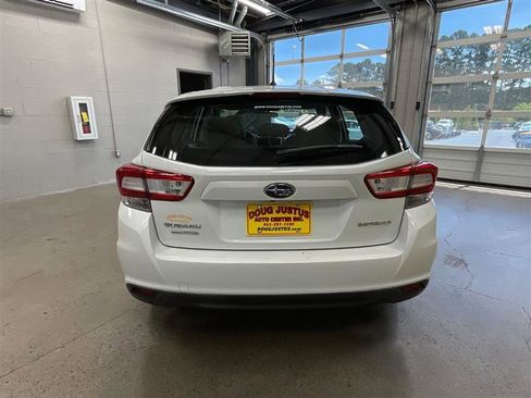 Used 2018 Subaru Impreza 2.0i AWD/4WD image 5