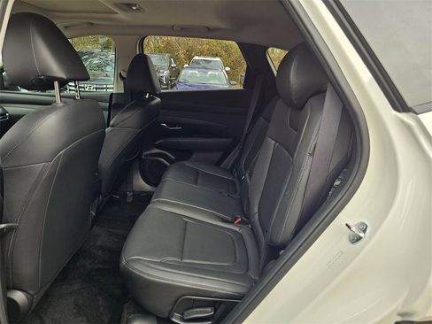 Certified 2025 Hyundai Tucson SEL image 16