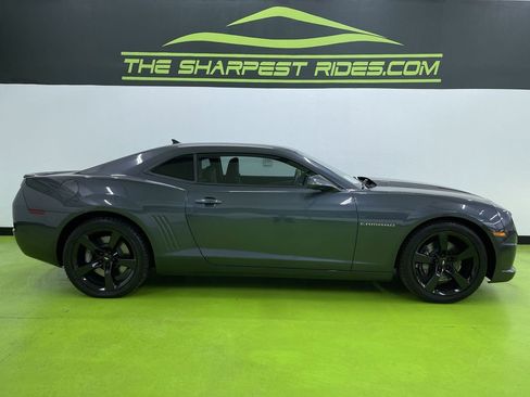 Used 2010 Chevrolet Camaro SS w/ RS Package RWD image 11