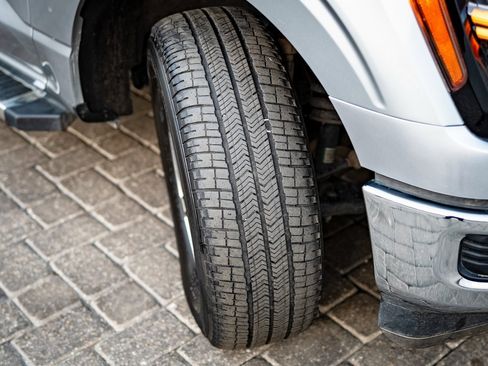 Used 2024 Ford F150 XLT w/ Tow/Haul Package image 38