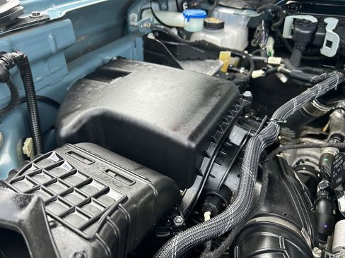 Used 2021 Ford Bronco First Edition AWD/4WD image 30