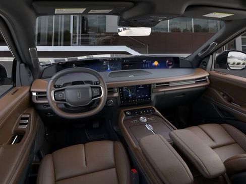 New 2026 Lincoln Navigator Reserve AWD/4WD image 9