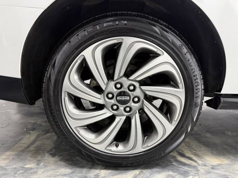 Used 2022 Lincoln Navigator Reserve w/ Equipment Group 201A image 36