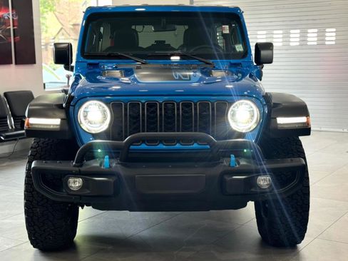 Used 2023 Jeep Wrangler Unlimited Rubicon 4xe image 3