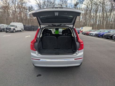 Used 2023 Volvo XC90 B5 Plus AWD/4WD image 25