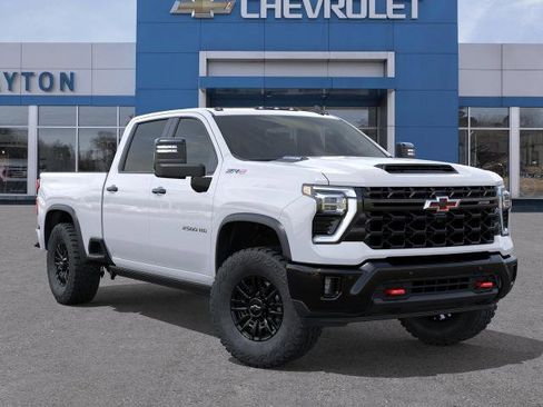 New 2026 Chevrolet Silverado 2500 ZR2 AWD/4WD image 7