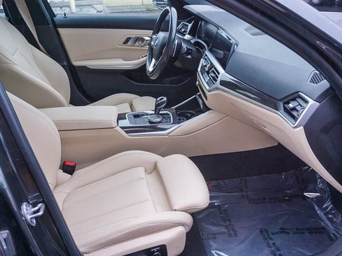 Used 2020 BMW 330i 330i w/ Premium Package image 12