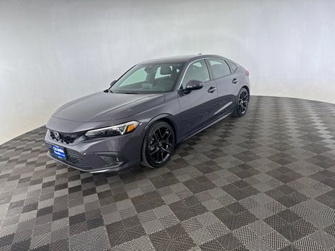 Used 2023 Honda Civic Sport Touring image 5