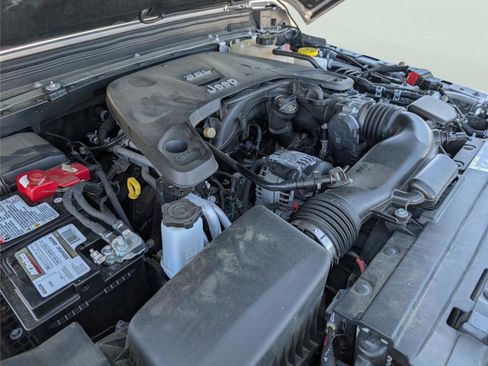 Used 2020 Jeep Wrangler Unlimited Sport S image 42