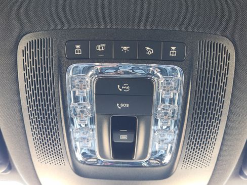 Used 2024 Mercedes-Benz GLS 450 4MATIC image 24