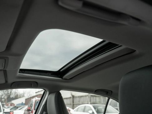 Used 2017 Honda Accord Touring image 17