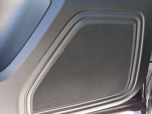 Used 2021 Porsche Macan S image 14