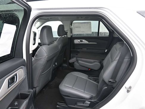 New 2026 Ford Explorer Active w/ Active Comfort Package AWD/4WD image 22