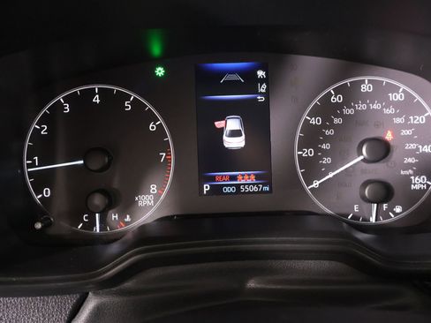 Used 2023 Toyota Corolla LE image 4