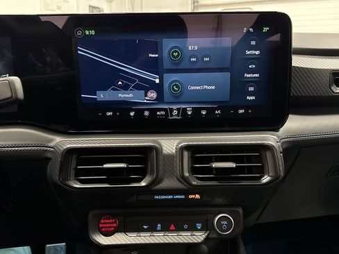 Used 2024 Ford Mustang Dark Horse image 7