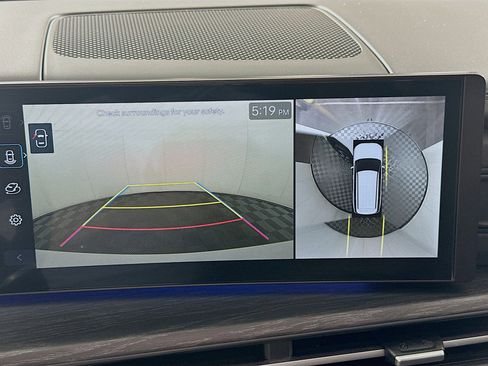 Used 2025 Hyundai Santa Fe Limited image 22